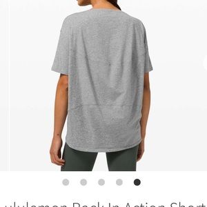Lululemon back in action short sleeve gray nwt 6